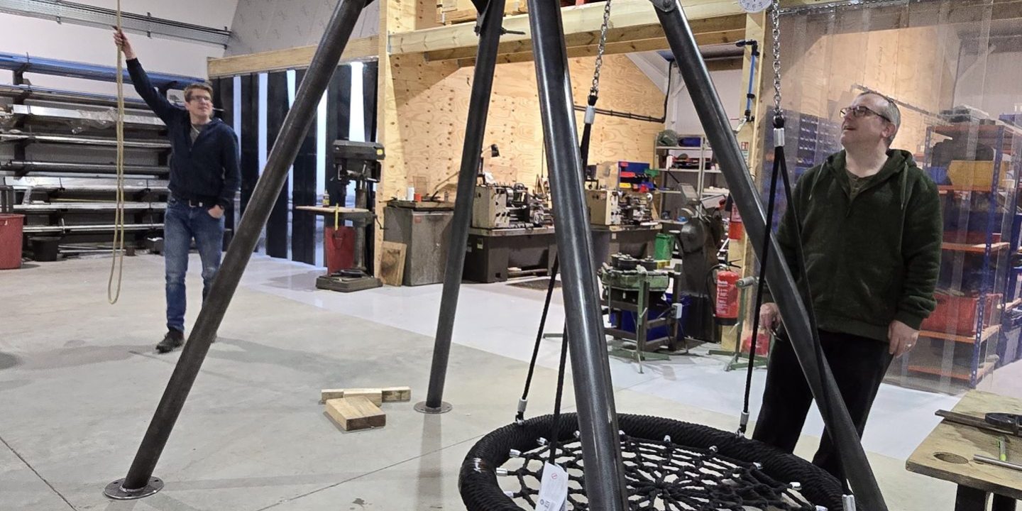 big lever big lever exhibit for bizzy me from science projects